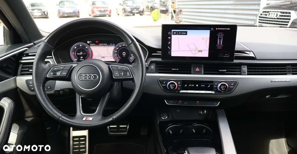 Audi A4 Avant - 22