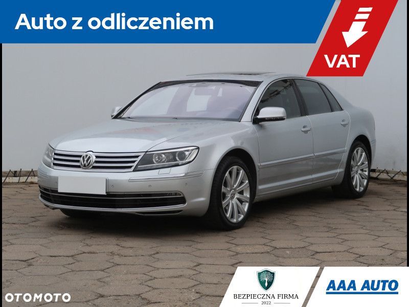 Volkswagen Phaeton - 2