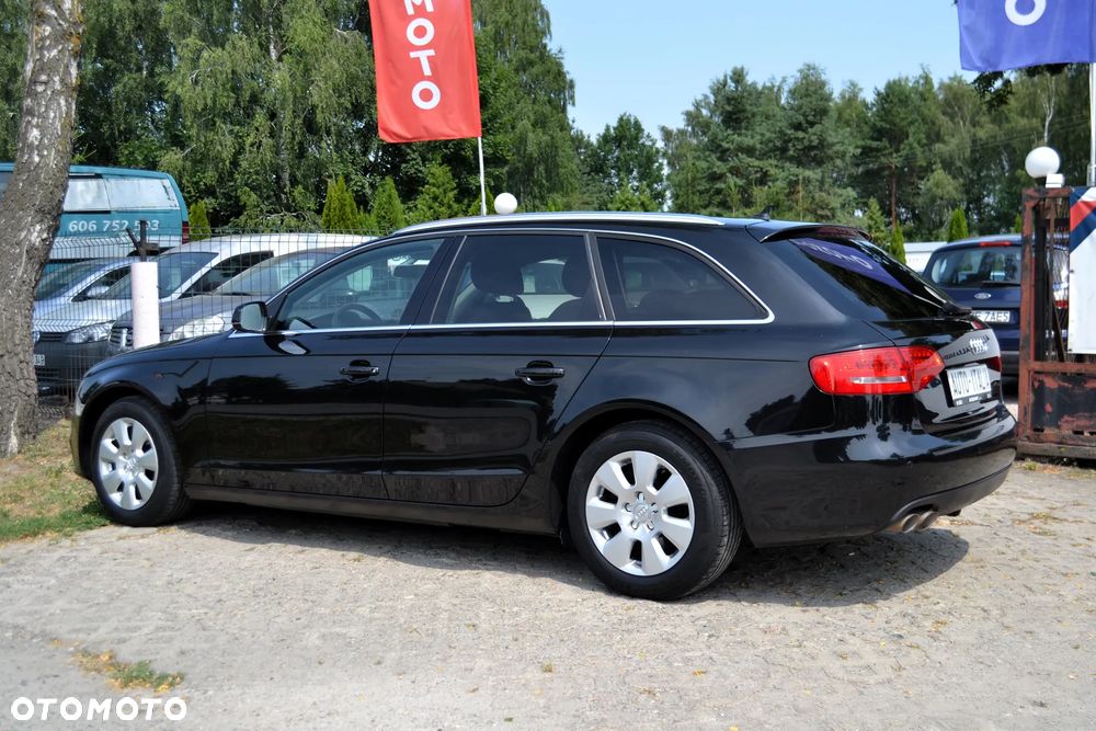 Audi A4 Avant 2.0 TDI DPF multitronic Ambiente - 5