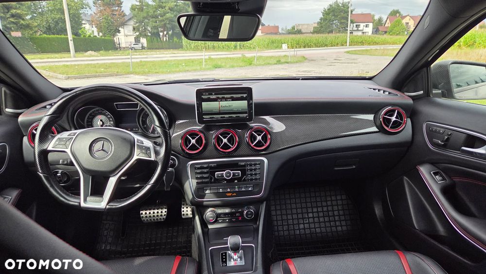Mercedes-Benz GLA 45 AMG 4-Matic - 7
