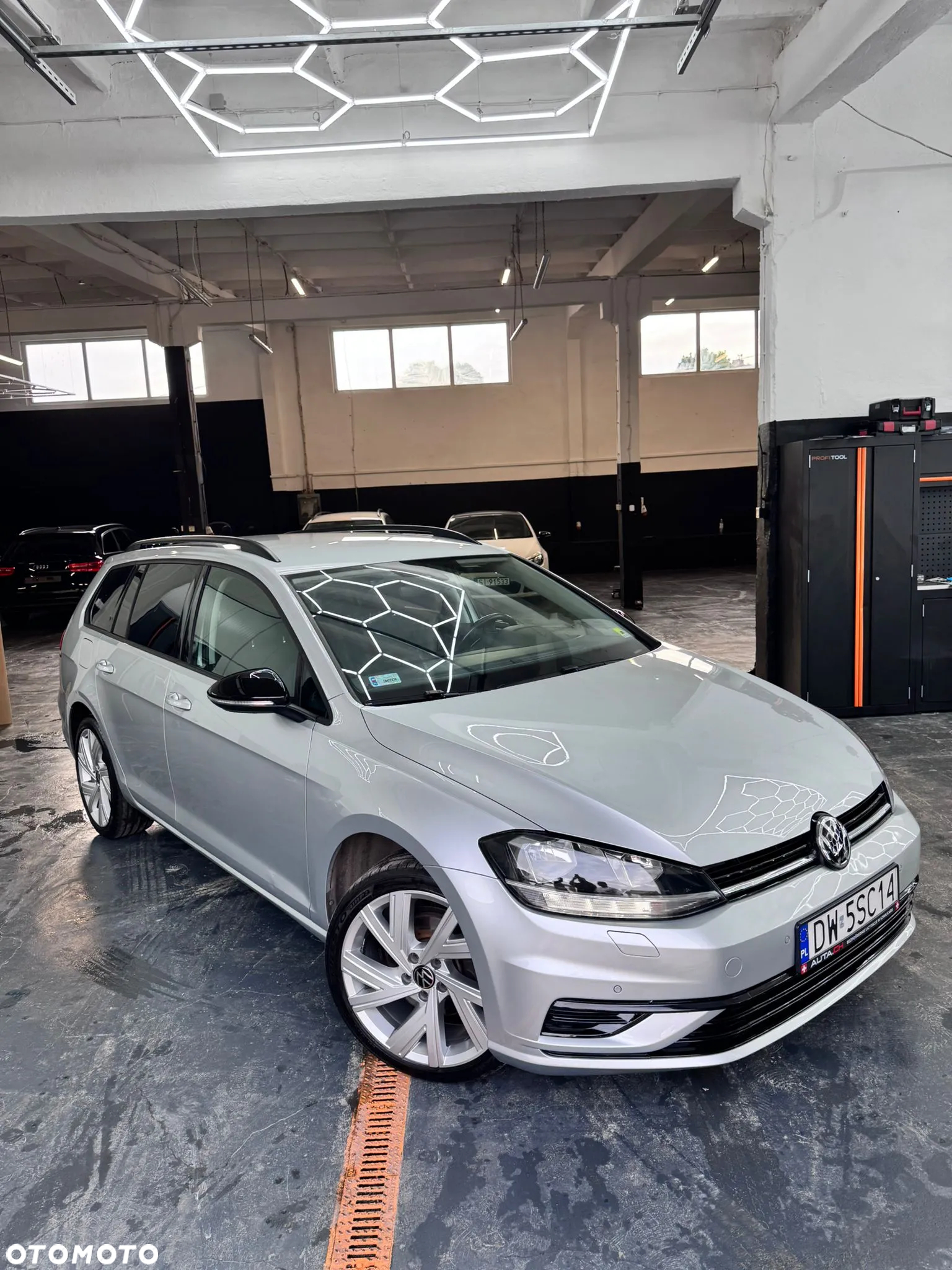 Volkswagen Golf VII 1.6 TDI BMT Trendline - 7