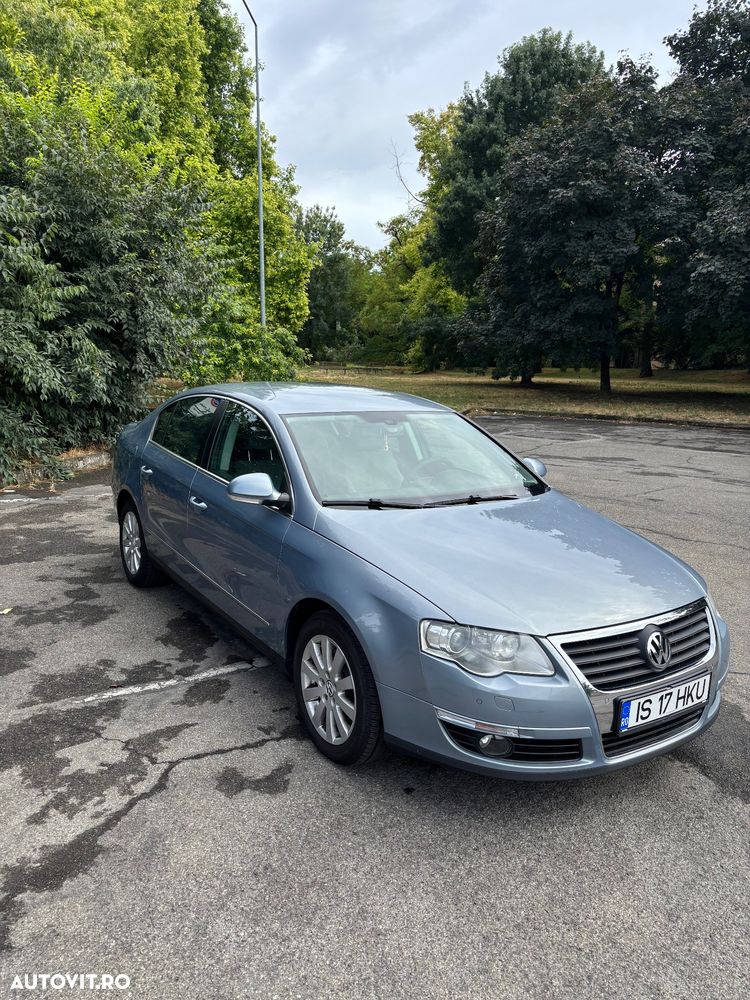 Volkswagen Passat - 2