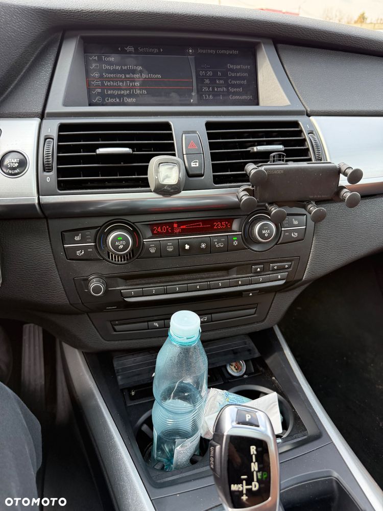 BMW X5 3.5d xDrive - 16