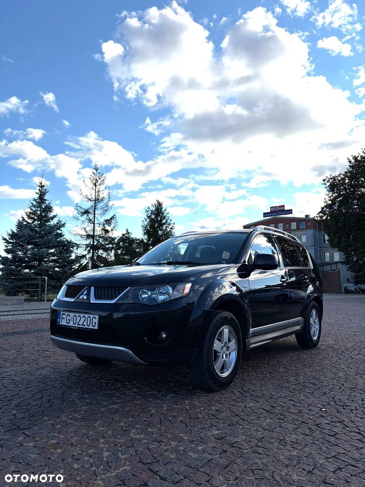 Mitsubishi Outlander 2.4 4WD Intense - 4