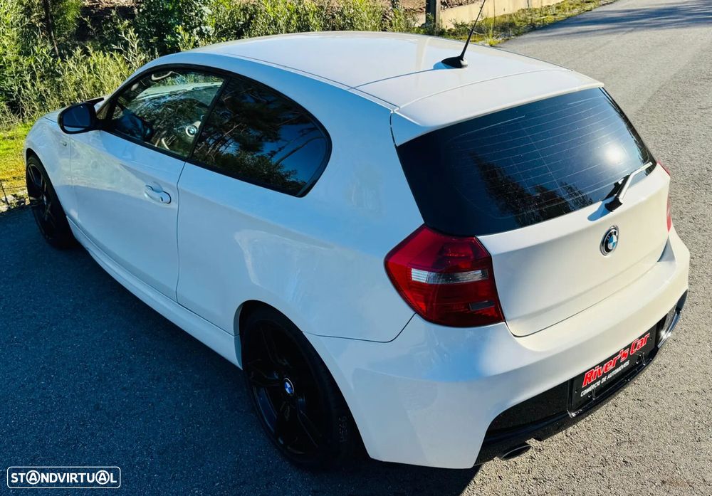 BMW 118 d Pack M - 14