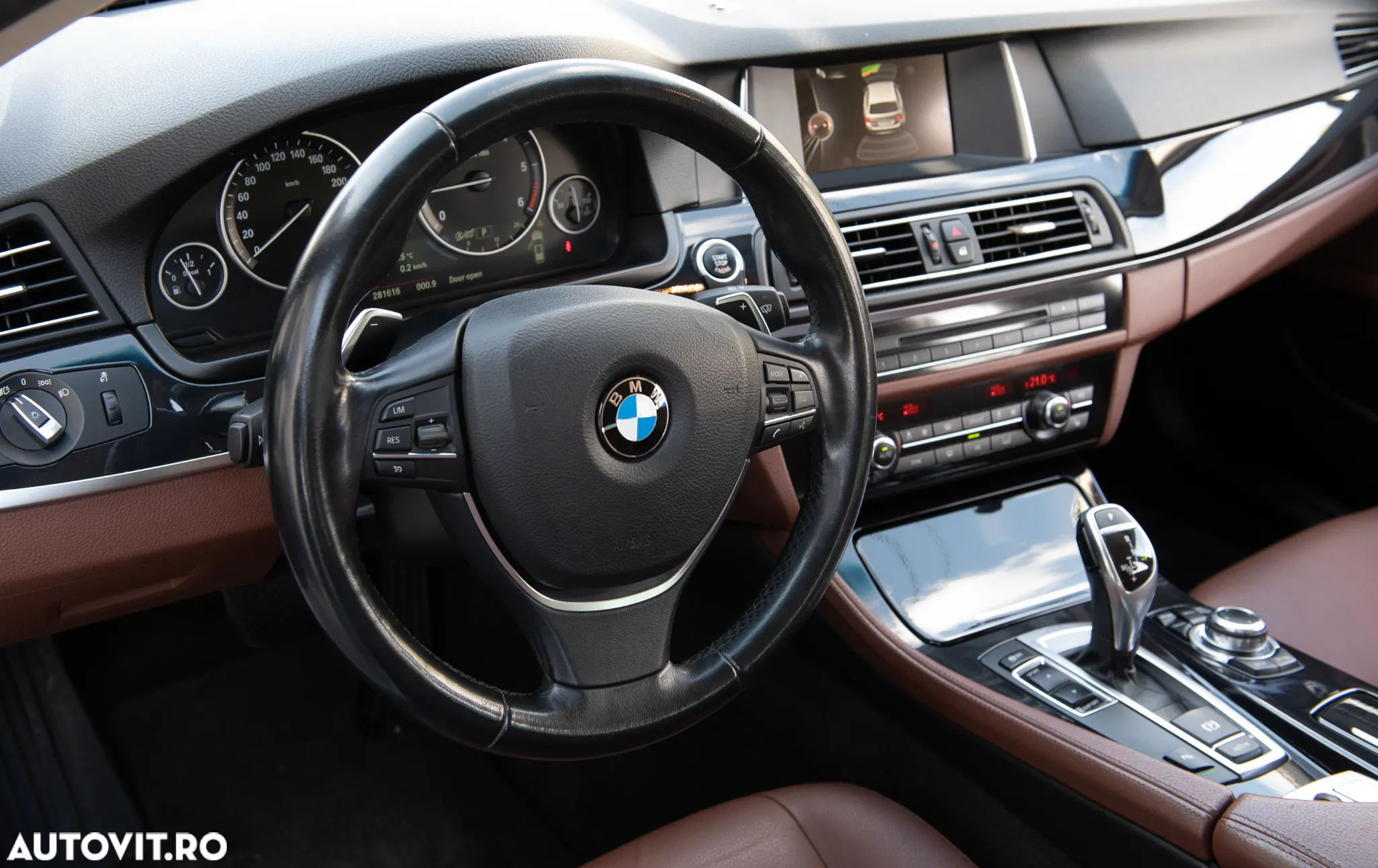 BMW Seria 5 525d Touring Aut. - 32