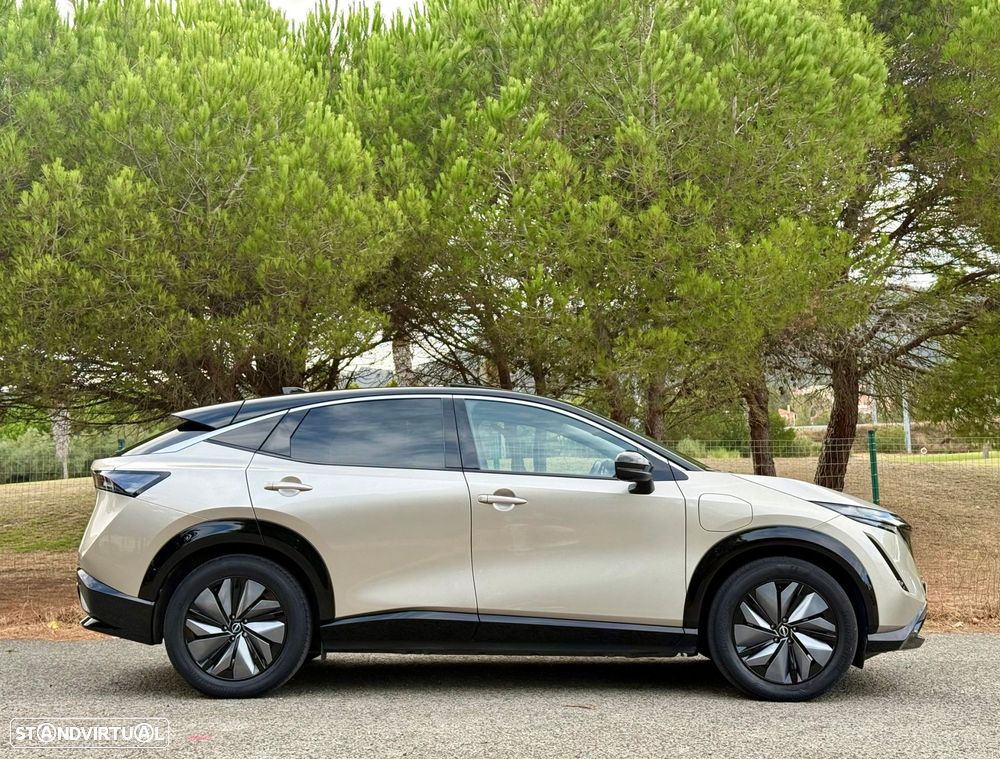 Nissan Ariya 63 kWh Advance Carr. 22kW + Teto Panorâmico - 10
