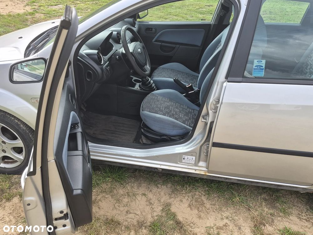 Ford Fiesta 1.25 - 10
