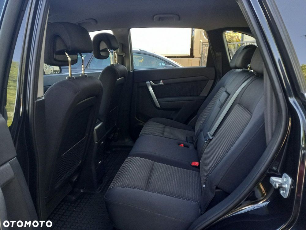Chevrolet Captiva 2.0 d LS 5os - 25