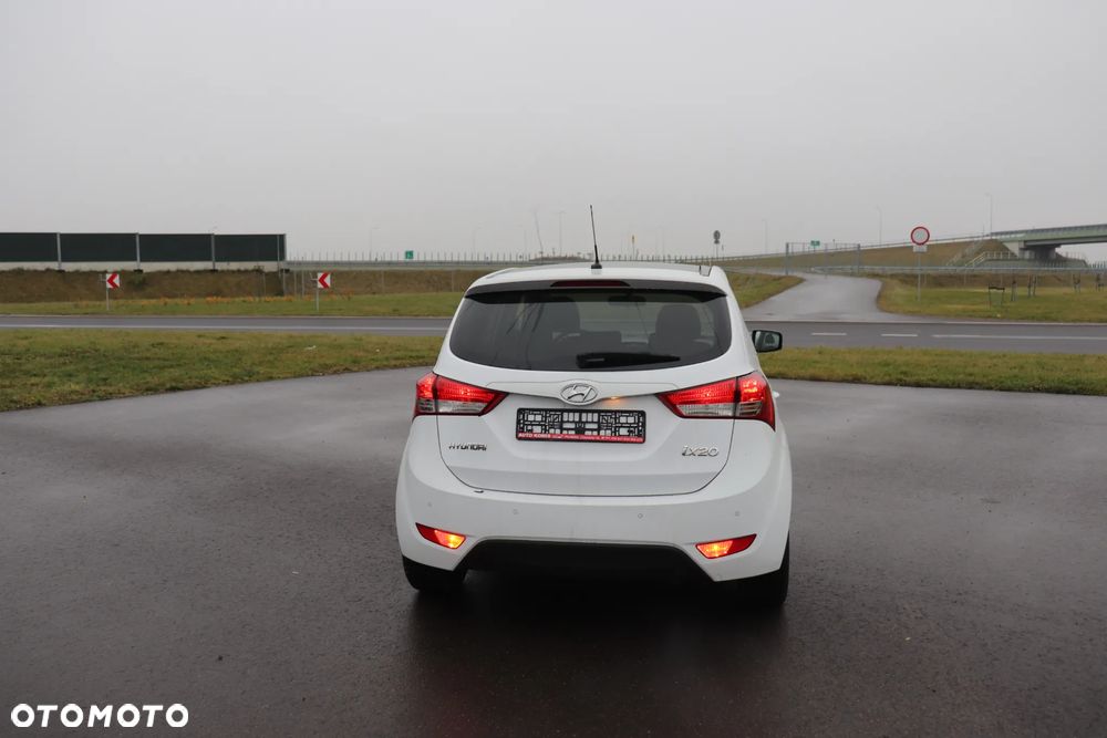 Hyundai ix20 1.4 CRDi Trend - 8