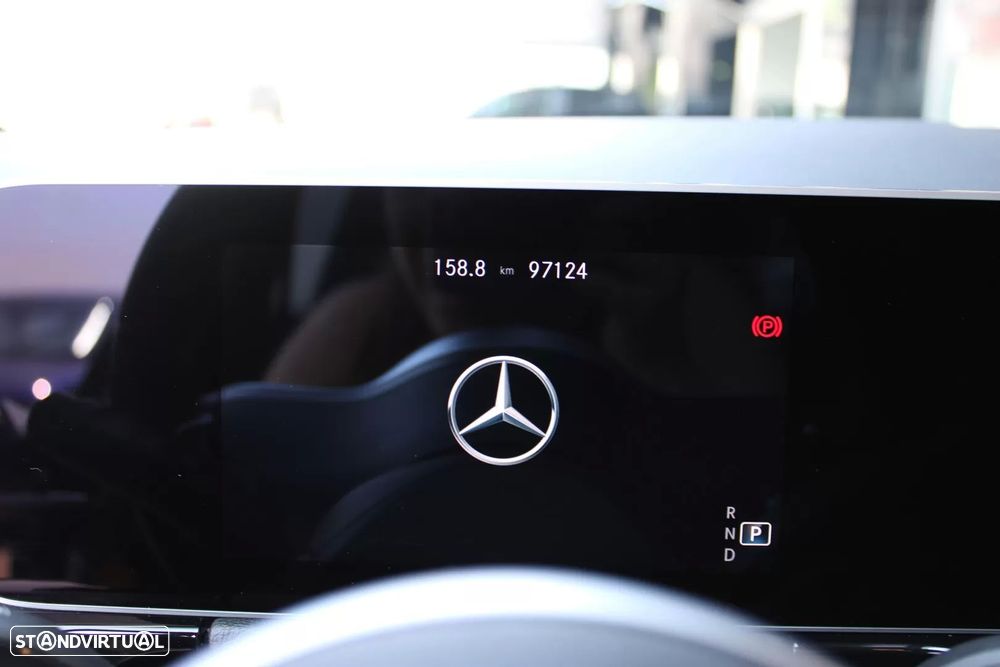 Mercedes-Benz B 200 AMG Line Aut. - 33
