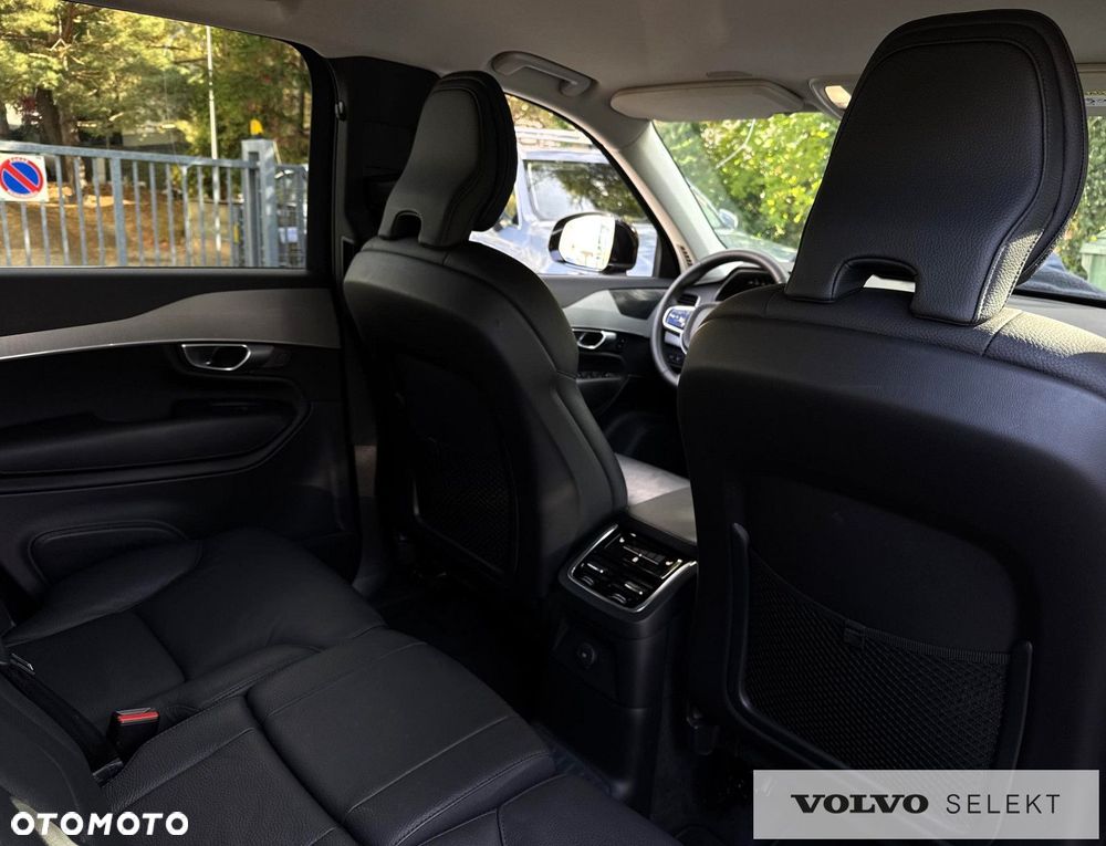 Volvo XC 90 - 31