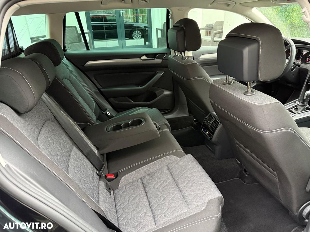 Volkswagen Passat - 8