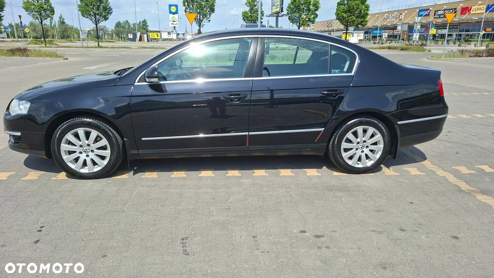 Volkswagen Passat 1.8 TSI Highline DSG - 4
