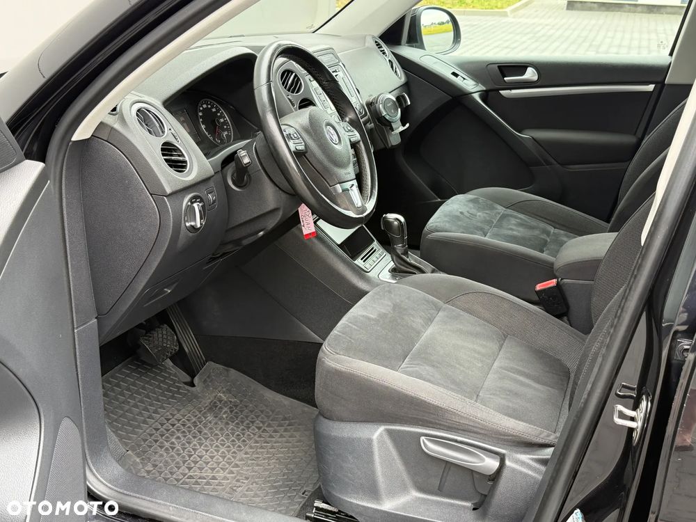 Volkswagen Tiguan - 12