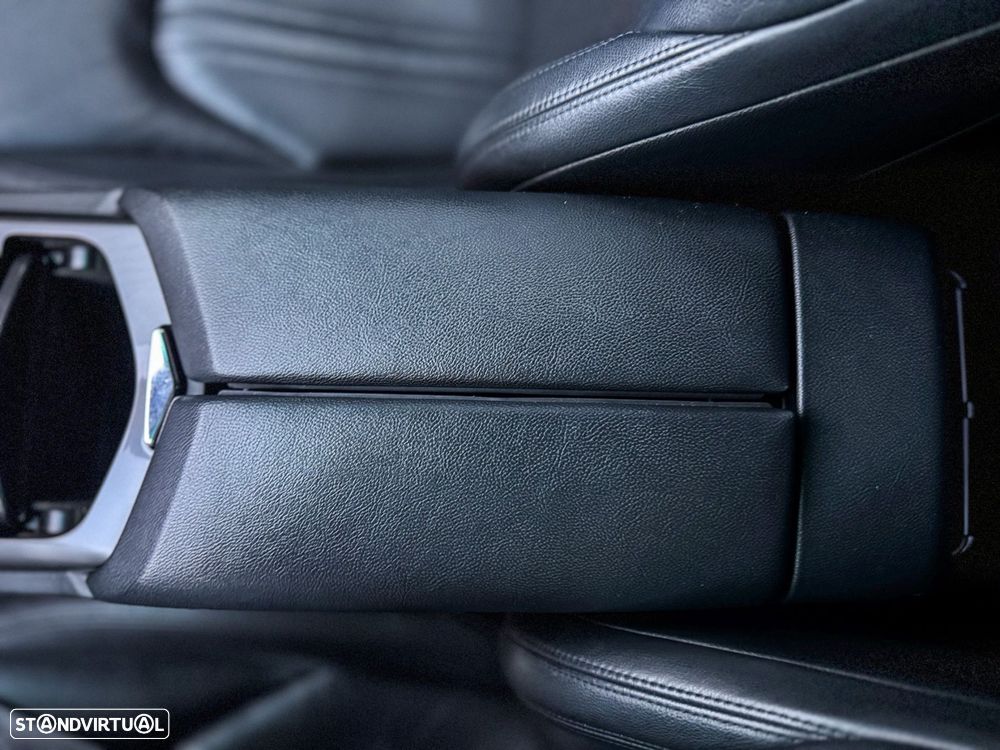 Maserati Ghibli Diesel GranSport - 39