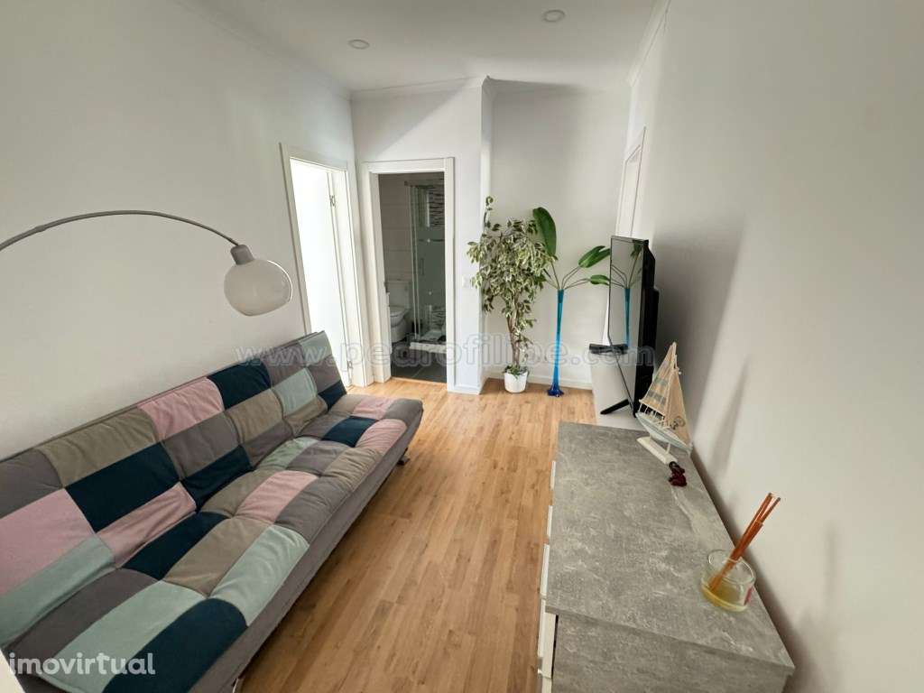 Apartamento T2 remodelado no centro da vila - Grande imagem: 4/13