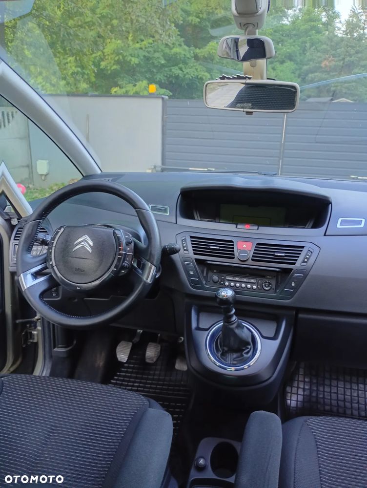 Citroën C4 Picasso 1.6 HDi FAP Exclusive - 9