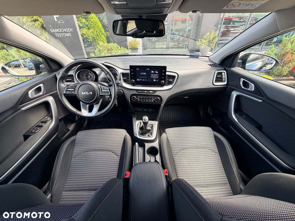 Kia XCeed 1.5 T-GDI M - 12