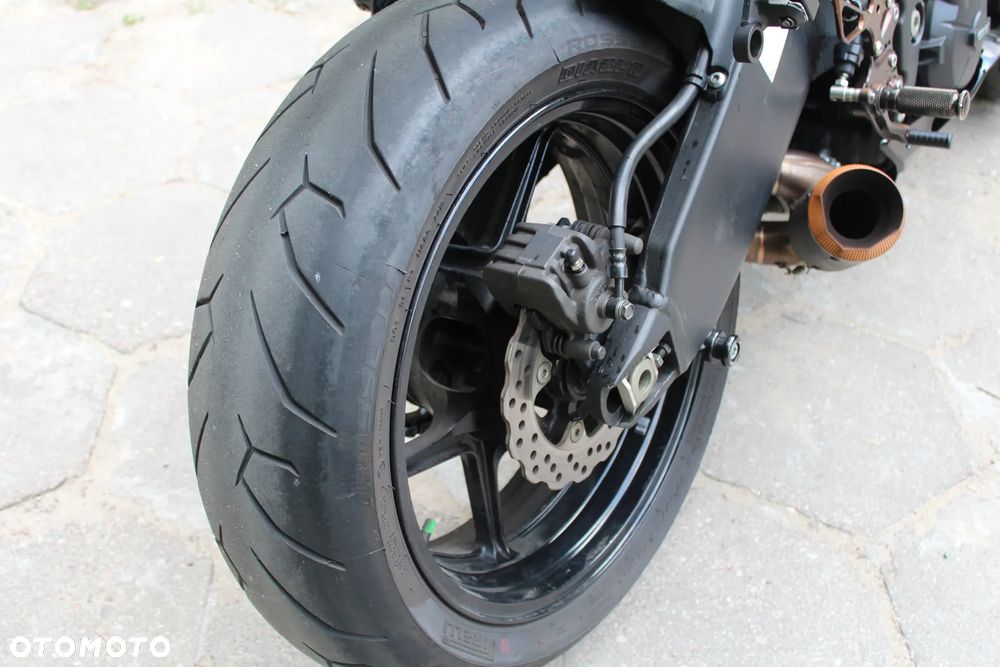 Kawasaki ZXR - 14
