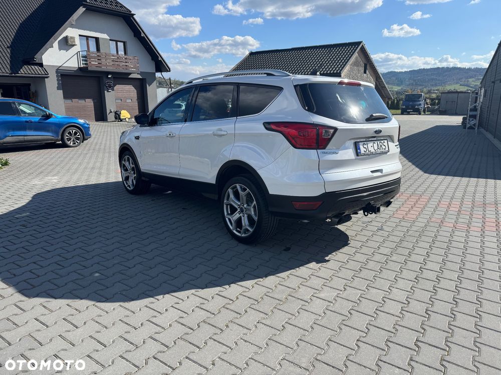 Ford Escape - 8