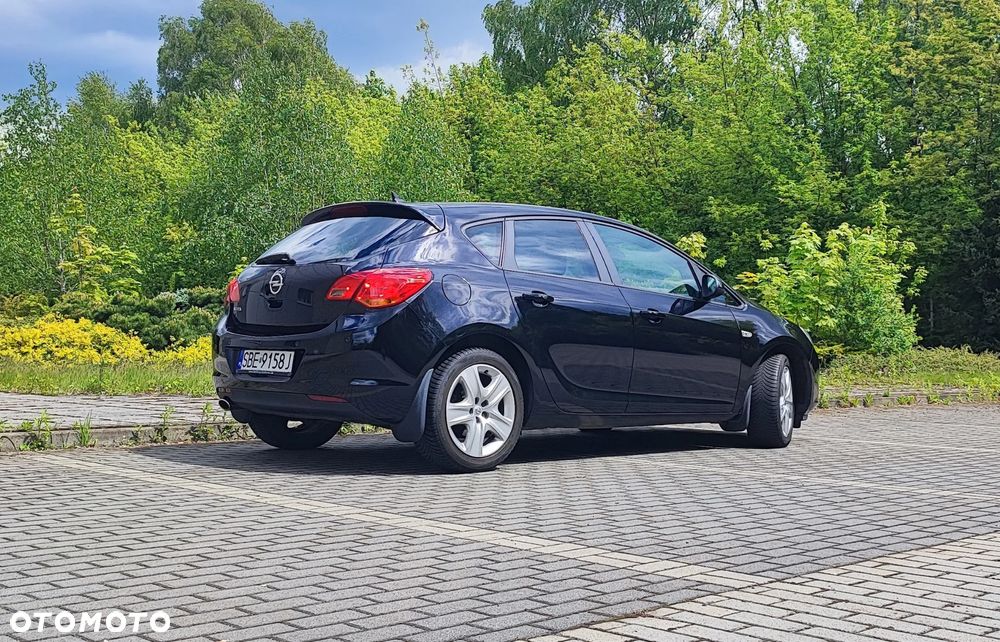 Opel Astra 1.4 Turbo Selection - 10