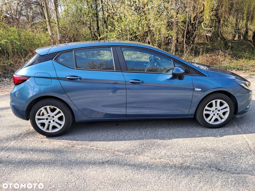 Opel Astra - 12