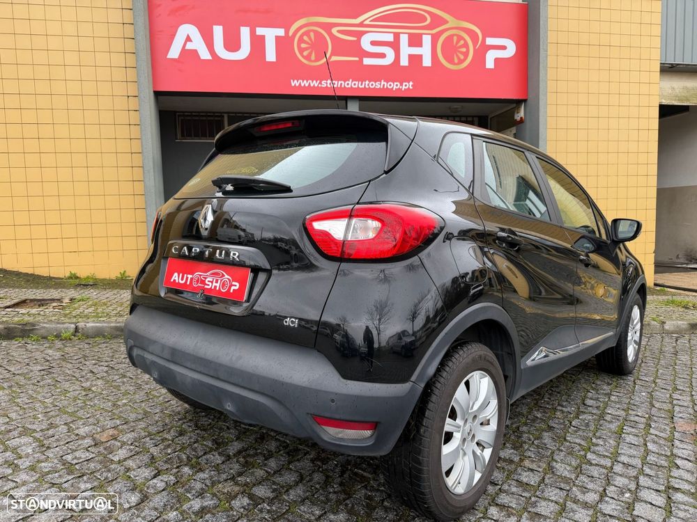 Renault Captur 1.5 dCi EDC - 19
