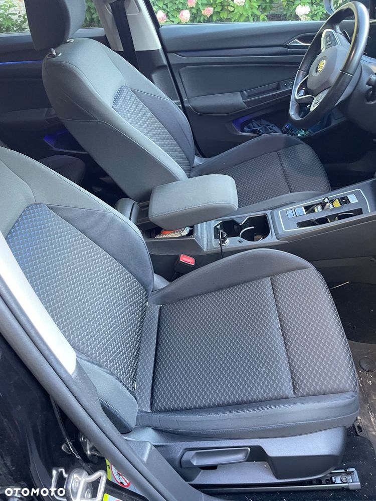 Volkswagen Golf 2.0 TDI SCR DSG United - 10