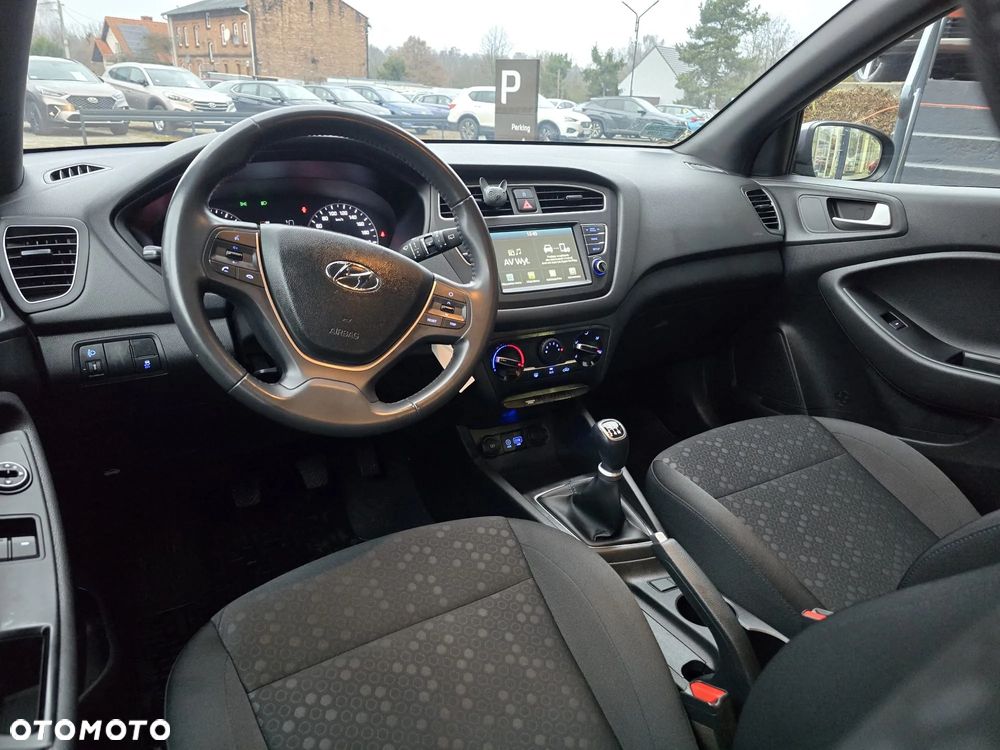 Hyundai i20 1.2 GO - 11