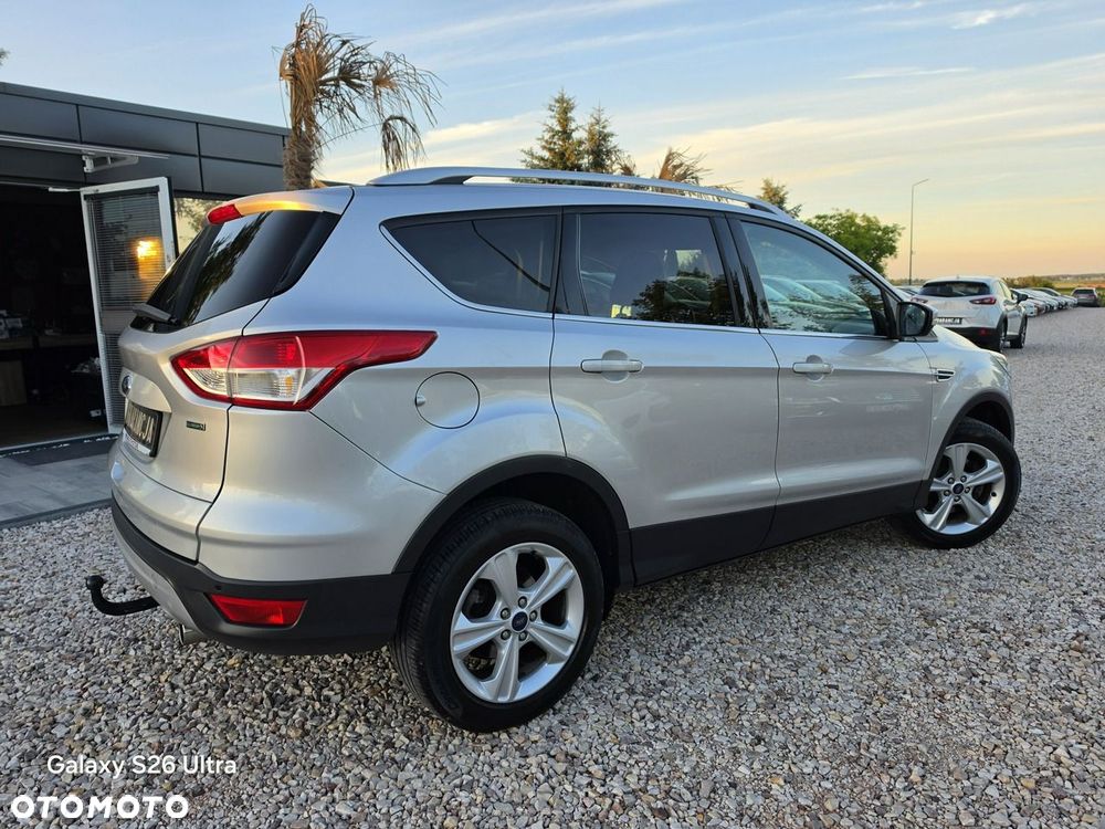 Ford Kuga - 24