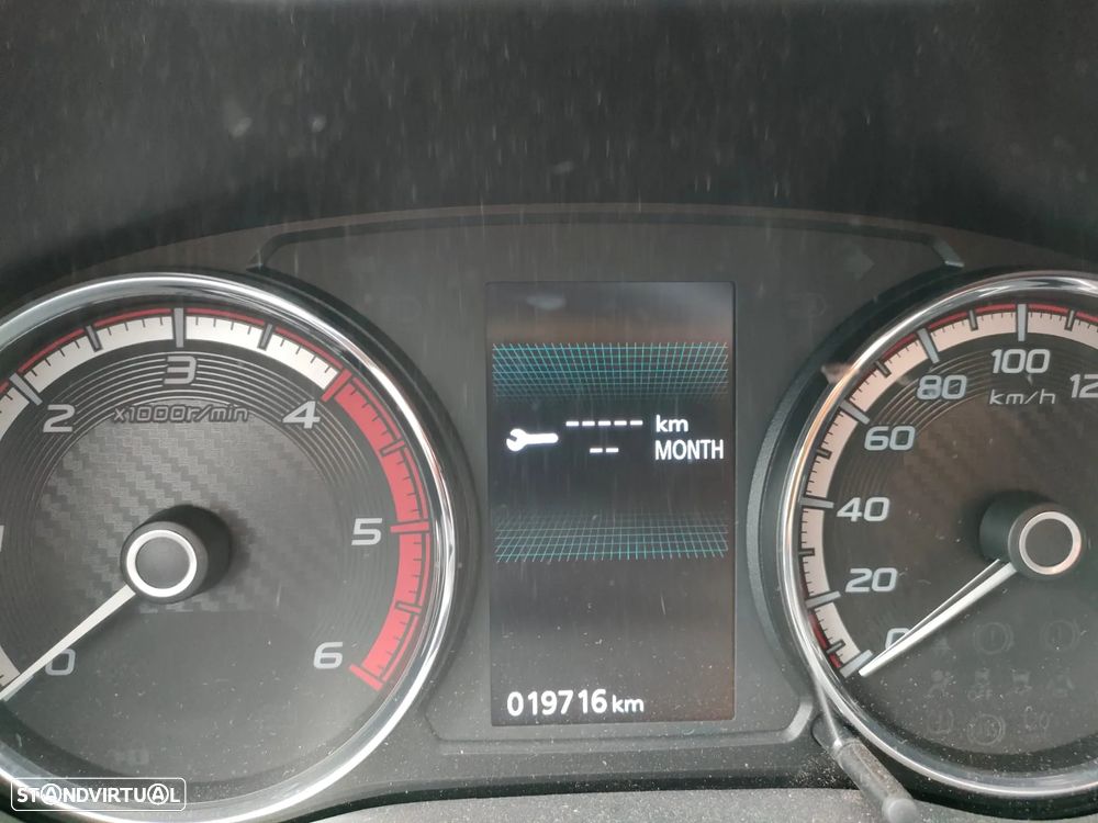 Mitsubishi L200 2.3 DI-D Space Cab Invite 4WD - 7