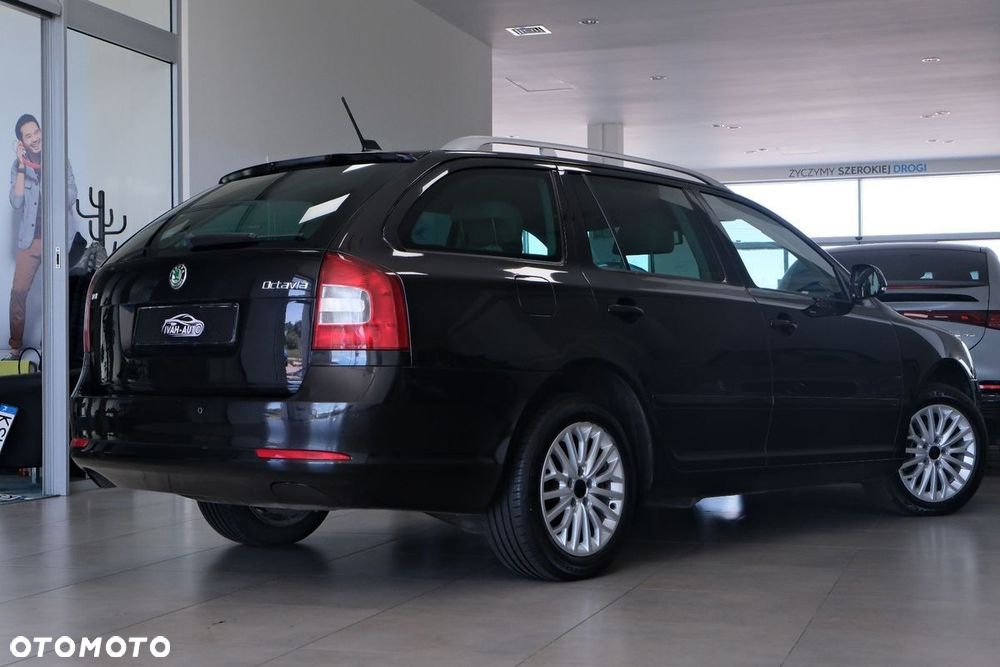 Skoda Octavia 1.6 TDI DPF DSG Active - 6