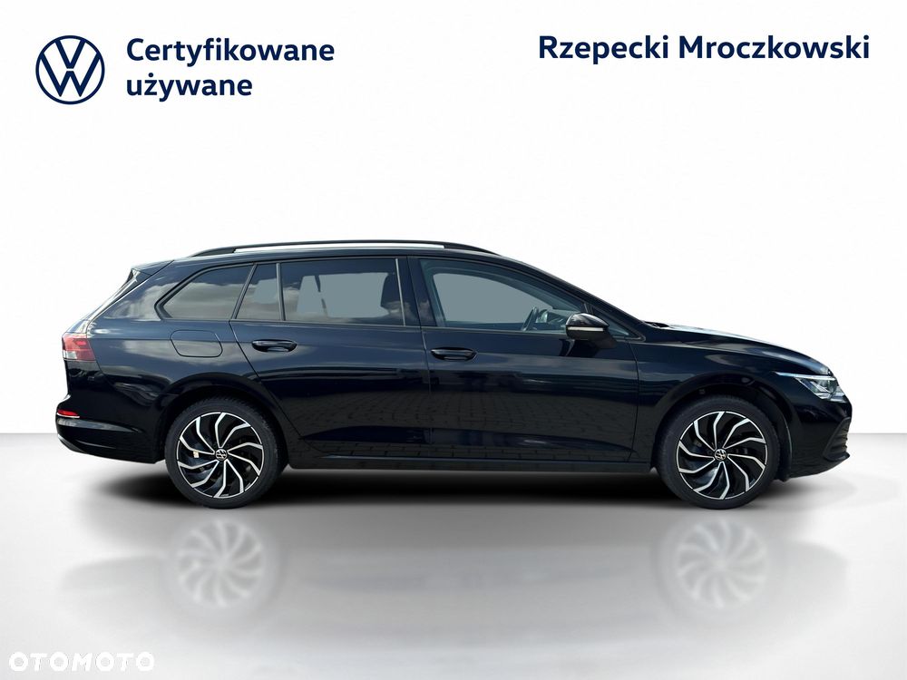 Volkswagen Golf 1.5 eTSI mHEV Life DSG - 8
