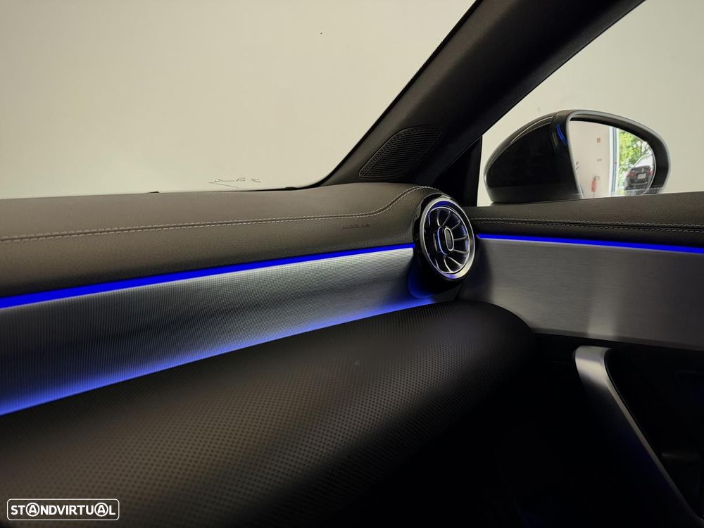 Mercedes-Benz CLA 180 d Shooting Brake AMG Line Aut. - 21