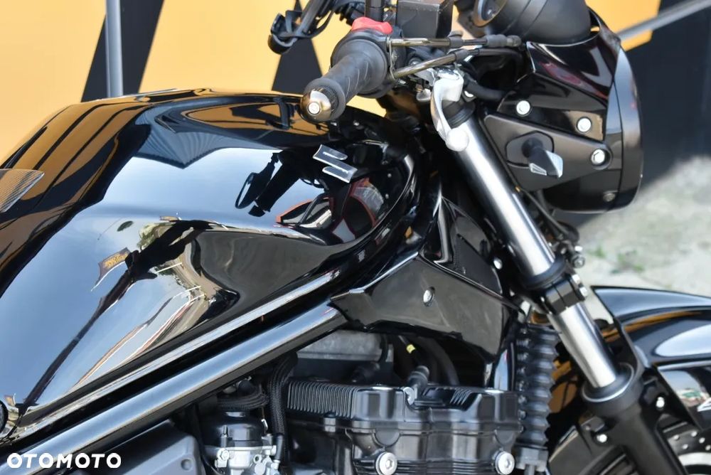 Suzuki Bandit - 37