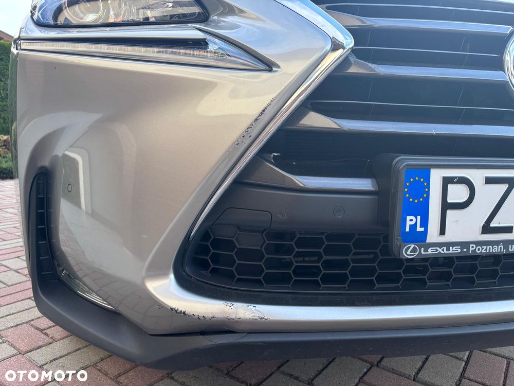 Lexus NX 300h Comfort AWD - 8