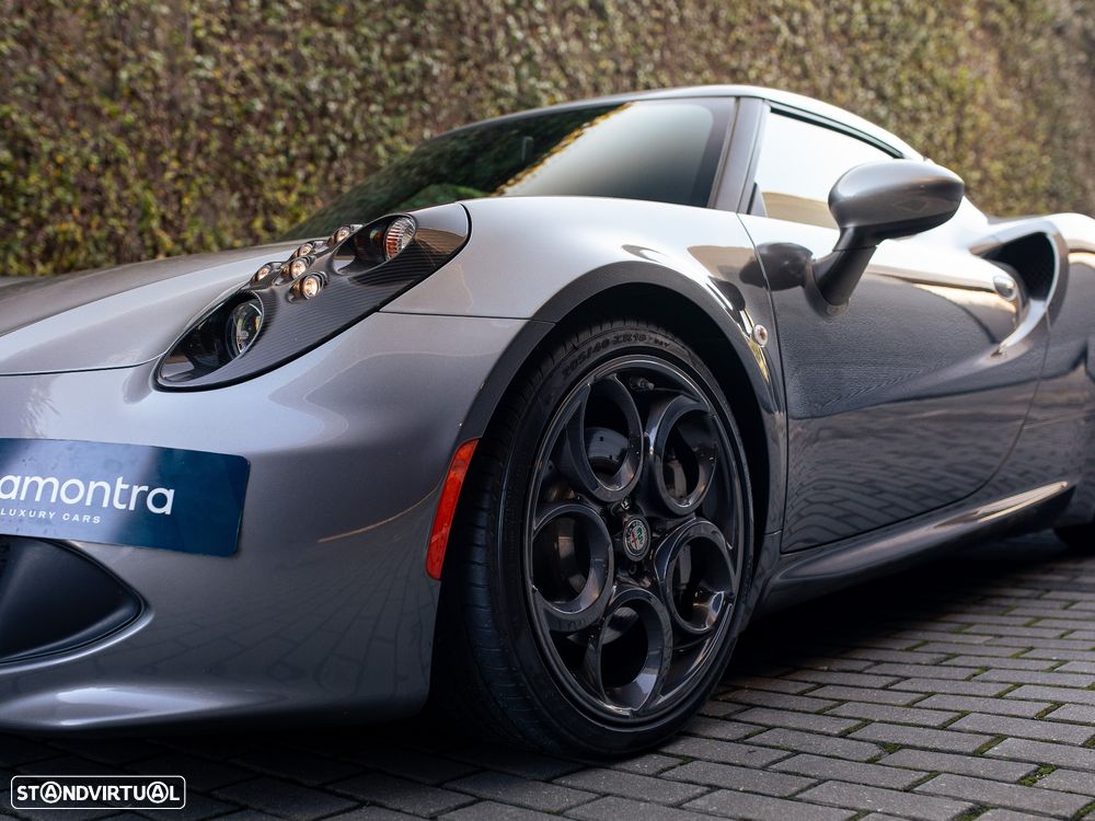 Alfa Romeo 4C 1750 TBi - 6