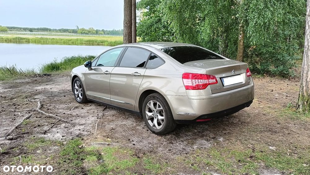 Citroën C5 HDi 135 FAP Confort - 2
