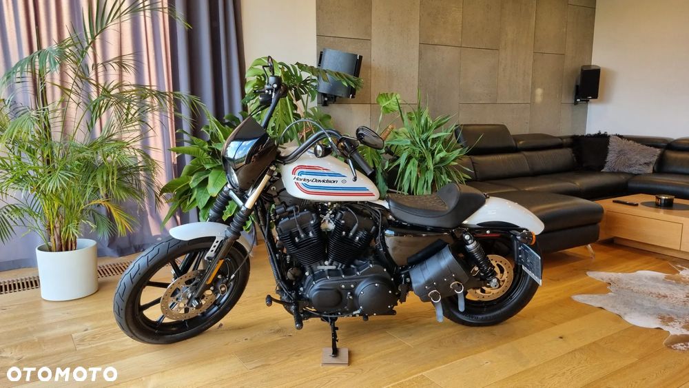 Harley-Davidson Sportster - 11