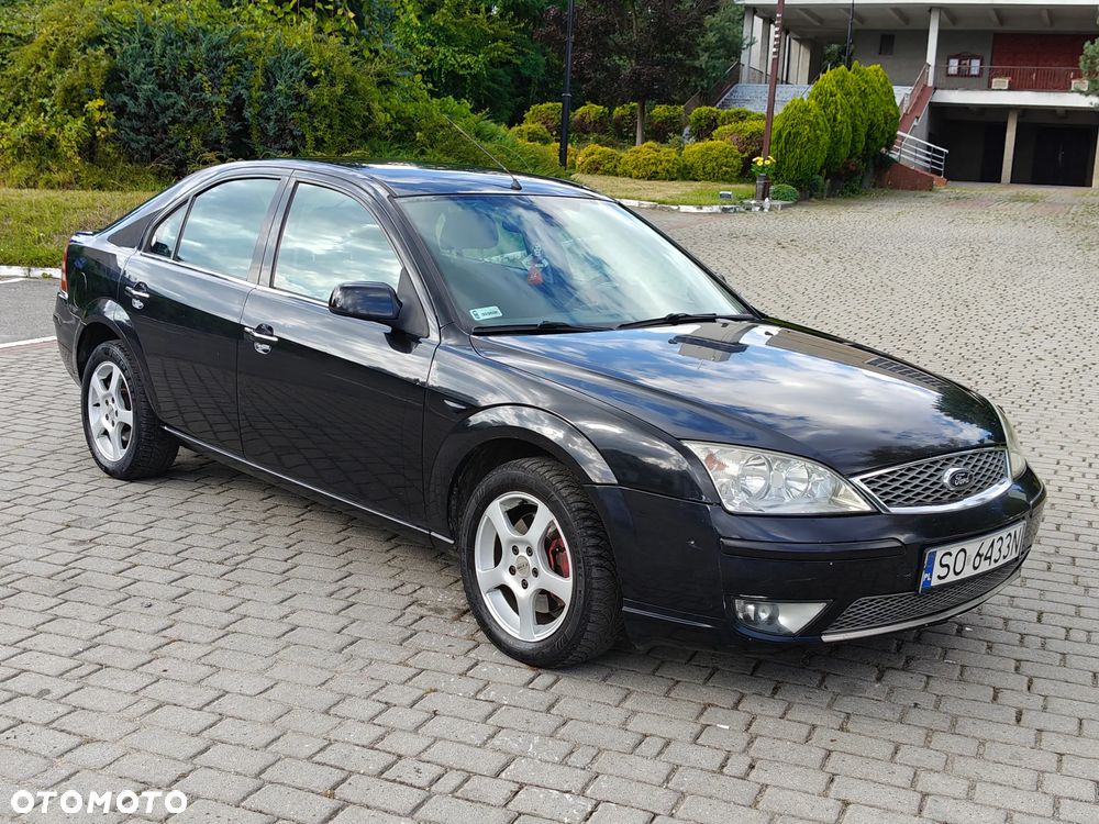 Ford Mondeo 2.0 TDCI Ghia - 14