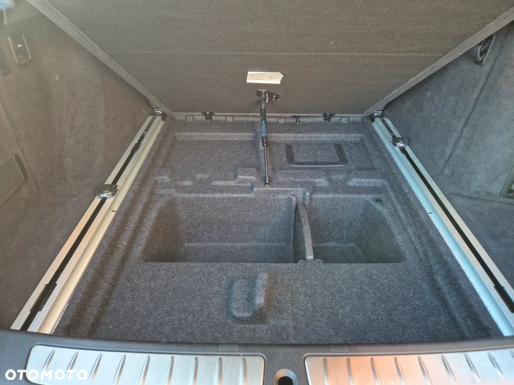 BMW 3GT 320i GPF xDrive - 21