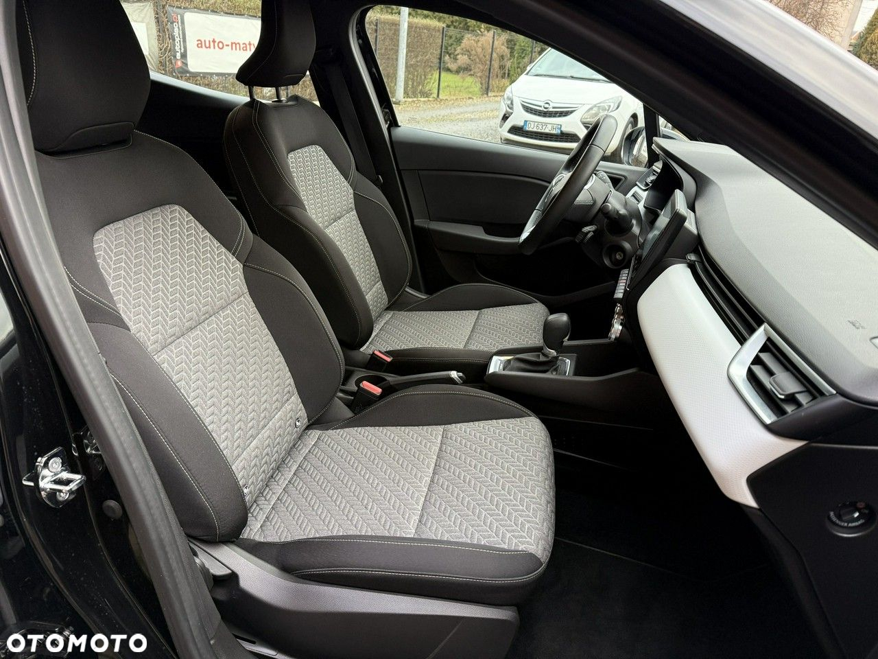 Renault Clio - 23