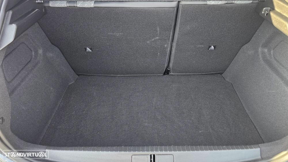 Peugeot 208 1.2 Hybrid Allure e-DCS6 - 35