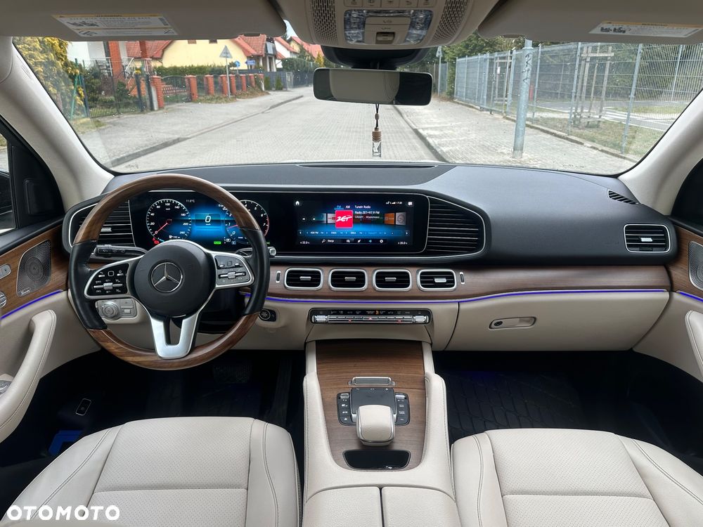Mercedes-Benz GLE - 16