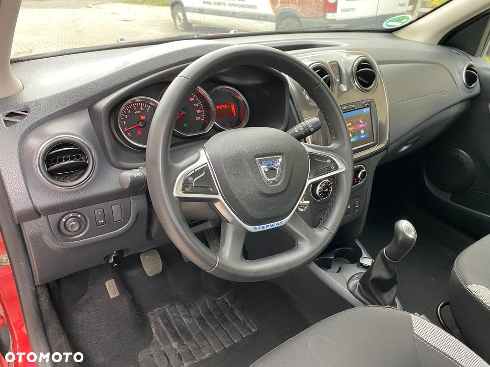 Dacia Sandero Blue dCi 95 Stepway Celebration - 16