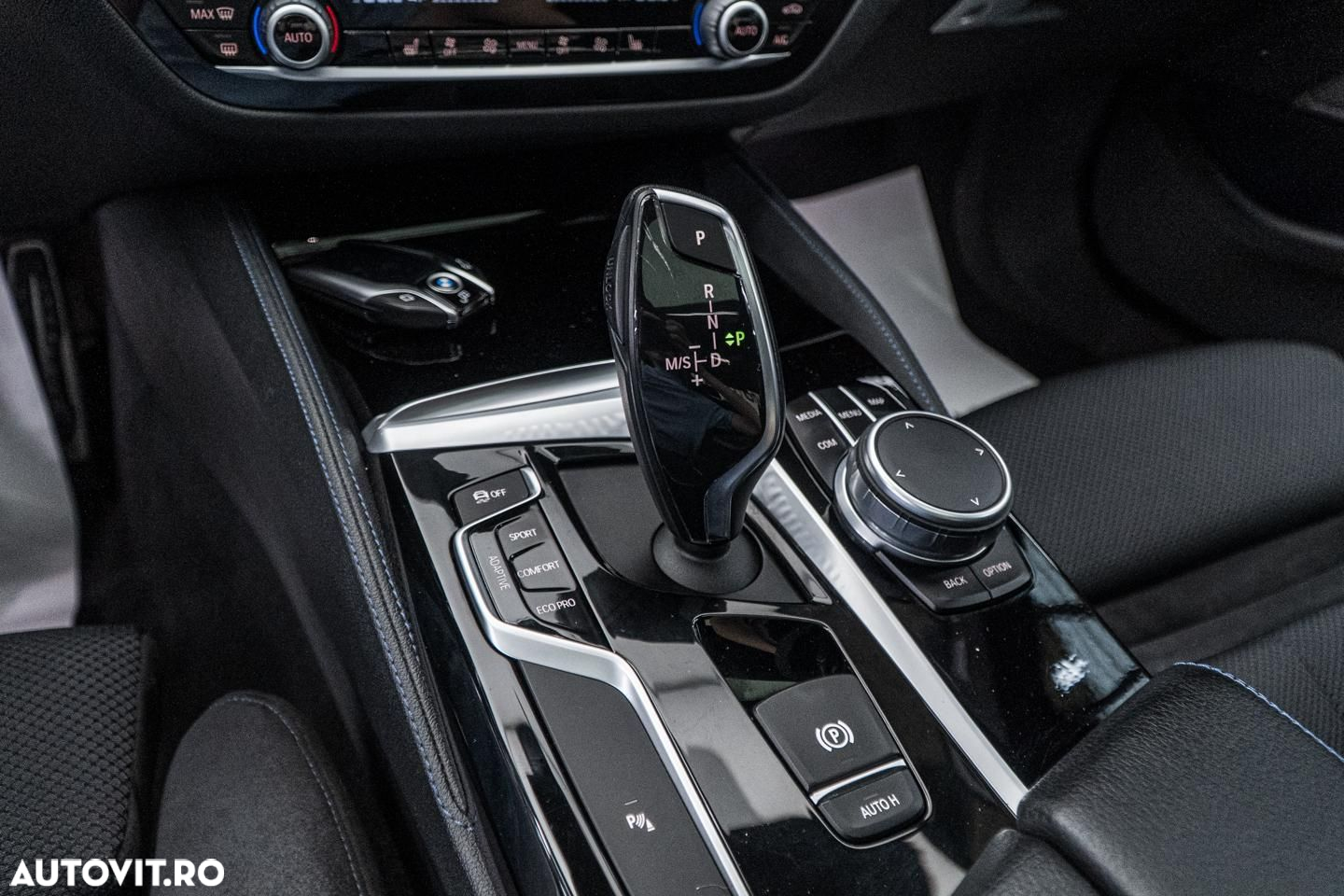 BMW Seria 5 540i AT - 21