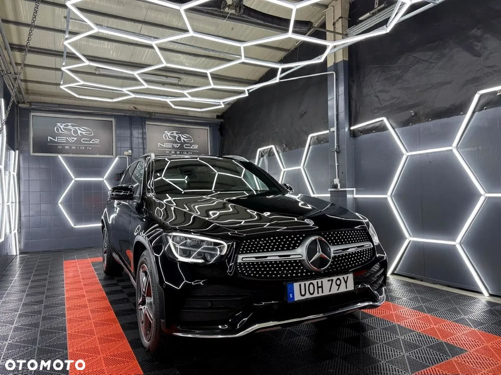 Mercedes-Benz GLC 220 d 4Matic 9G-TRONIC AMG Line - 1