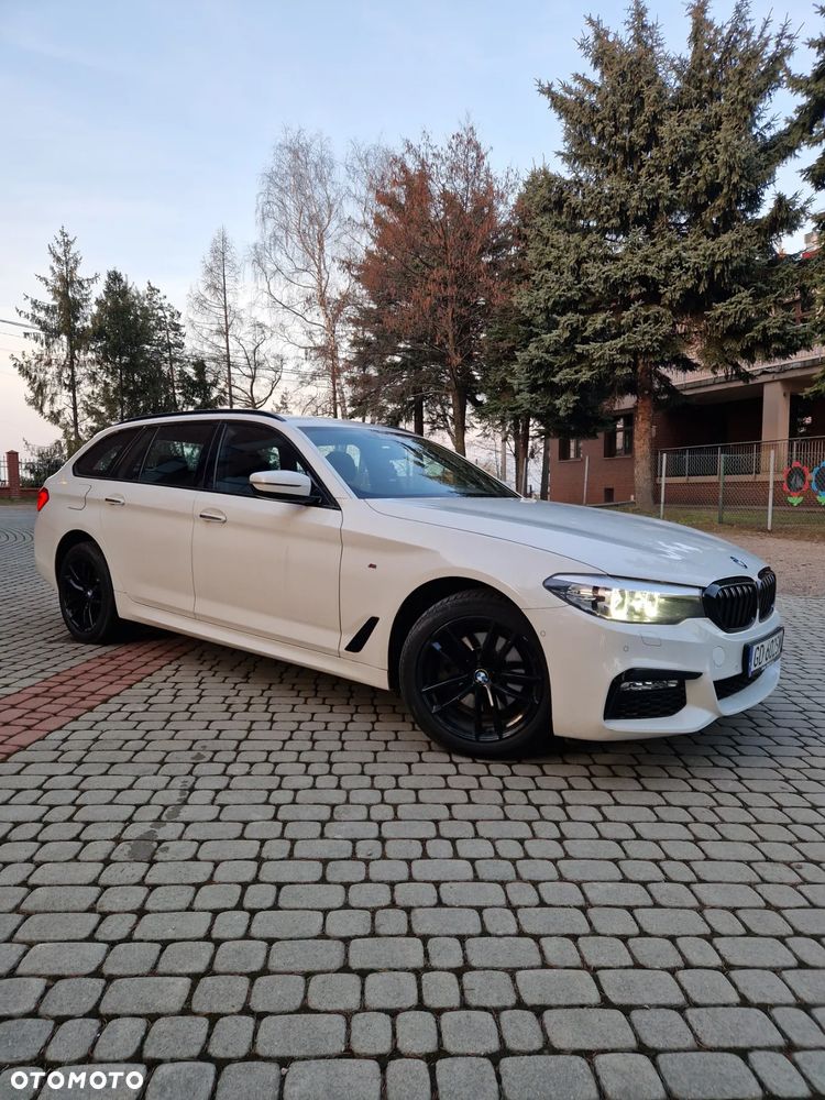 BMW Seria 5 520d xDrive - 10