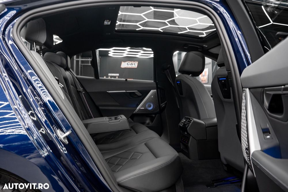 BMW Seria 5 530e xDrive AT PHEV - 19